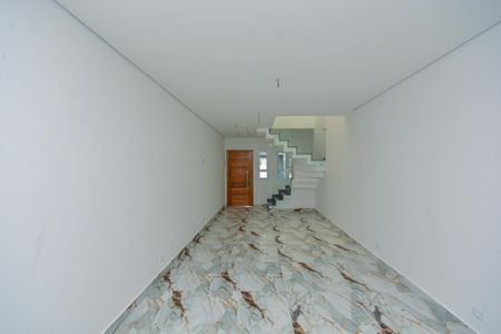 Casa à venda com 95m², 3 quartos e 2 vagas Casa à venda com 95m², 3 quartos e 2 vagasSala/Cozinha
