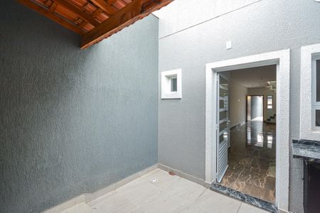 Casa à venda com 95m², 3 quartos e 2 vagas Casa à venda com 95m², 3 quartos e 2 vagasChurrasqueira/ Área de Serviço
