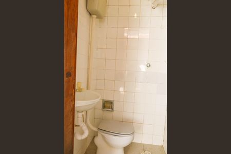 Casa de condomínio à venda com 48m², 2 quartos e 1 vagaBanheiro de Serviço