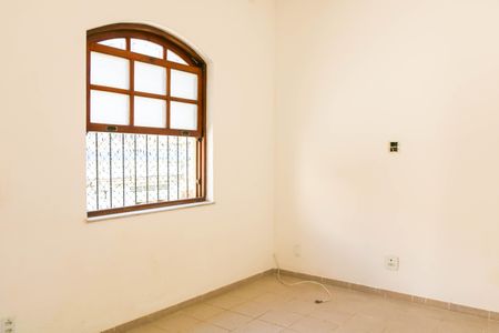 Sala de casa de condomínio à venda com 2 quartos, 48m² em Todos Os Santos, Rio de Janeiro