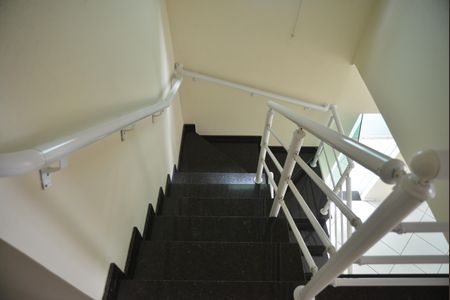 Casa para alugar com 180m², 3 quartos e 4 vagasEscada