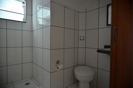 Casa para alugar com 180m², 3 quartos e 4 vagasBanheiro de Serviço