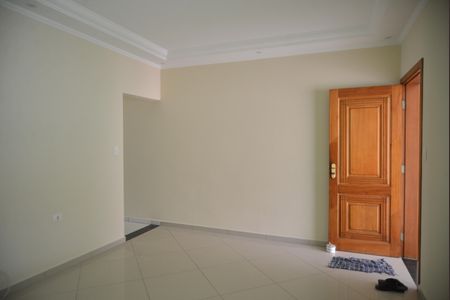 Casa para alugar com 180m², 3 quartos e 4 vagasSala