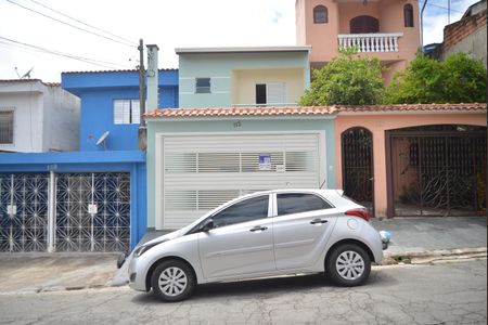 Casa para alugar com 180m², 3 quartos e 4 vagasFachada