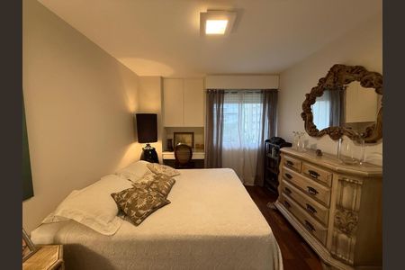 Apartamento para alugar com 218m², 3 quartos e 2 vagasQuarto