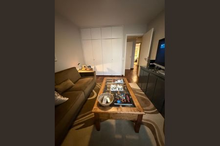 Apartamento para alugar com 218m², 3 quartos e 2 vagasSala