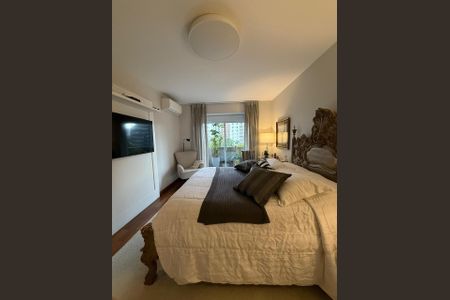 Apartamento para alugar com 218m², 3 quartos e 2 vagasQuarto