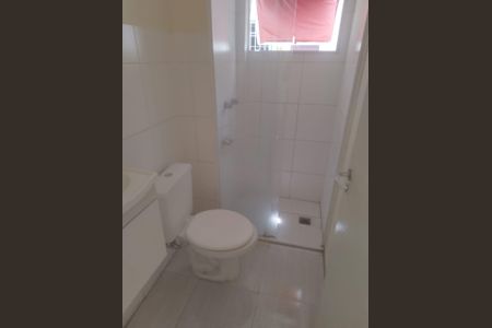 Apartamento para alugar com 44m², 2 quartos e 1 vaga Apartamento para alugar com 44m², 2 quartos e 1 vagaBanheiro