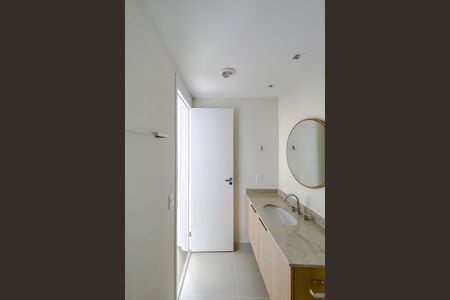 Apartamento para alugar com 50m², 2 quartos e sem vagaBanheiro