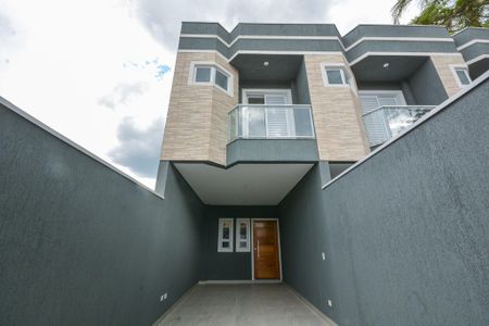 Casa à venda com 95m², 3 quartos e 2 vagas Casa à venda com 95m², 3 quartos e 2 vagasGaragem