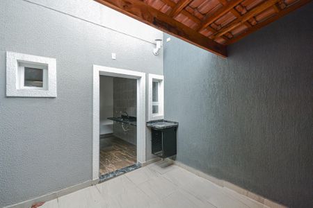 Casa à venda com 95m², 3 quartos e 2 vagas Casa à venda com 95m², 3 quartos e 2 vagasChurrasqueira/Área de Serviço
