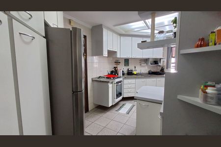 Apartamento à venda com 110m², 3 quartos e 2 vagasCozinha 