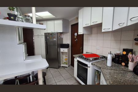 Apartamento à venda com 110m², 3 quartos e 2 vagasCozinha 