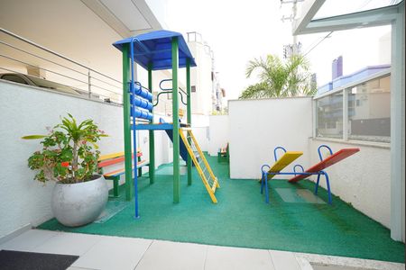 Apartamento para alugar com 75m², 2 quartos e 1 vagaPlayground