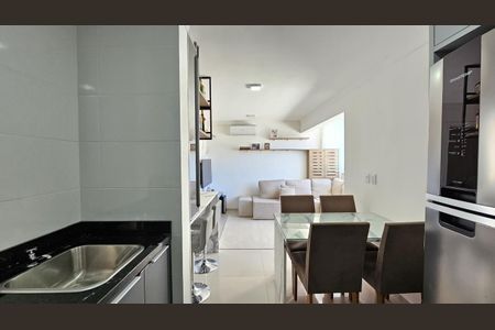 Apartamento para alugar com 75m², 2 quartos e 1 vaga Apartamento para alugar com 75m², 2 quartos e 1 vagaCozinha