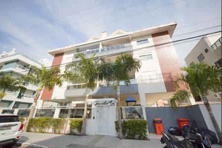Apartamento para alugar com 75m², 2 quartos e 1 vagaFachada