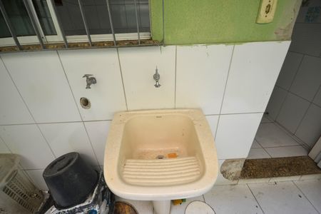 Casa para alugar com 67m², 2 quartos e 1 vagaÁrea de Serviço