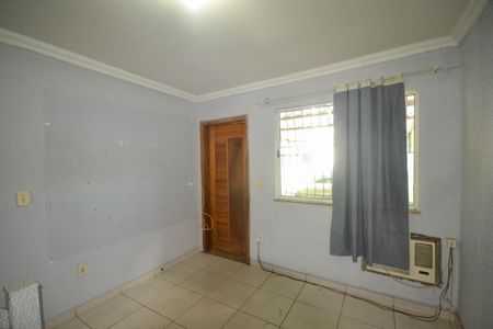 Sala de casa para alugar com 2 quartos, 67m² em Comendador Soares, Nova Iguaçu