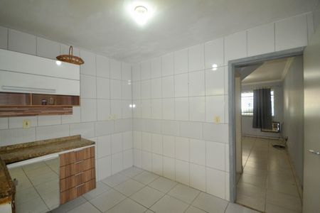 Casa para alugar com 67m², 2 quartos e 1 vagaCozinha