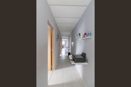 Casa para alugar com 300m², 3 quartos e 4 vagasCorredor 