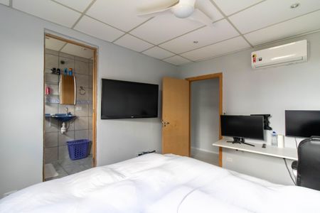 Casa para alugar com 300m², 3 quartos e 4 vagasSuíte