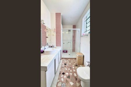 Apartamento à venda com 120m², 3 quartos e 1 vaga