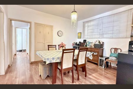 Apartamento à venda com 120m², 3 quartos e 1 vaga