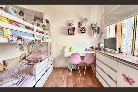 Apartamento à venda com 120m², 3 quartos e 1 vaga