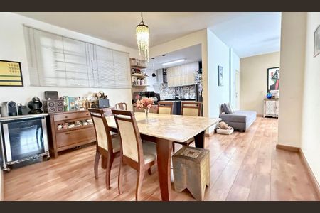 Apartamento à venda com 120m², 3 quartos e 1 vaga