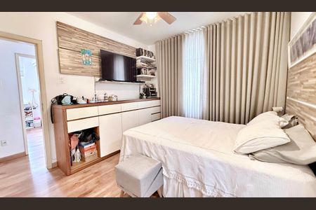 Apartamento à venda com 120m², 3 quartos e 1 vaga