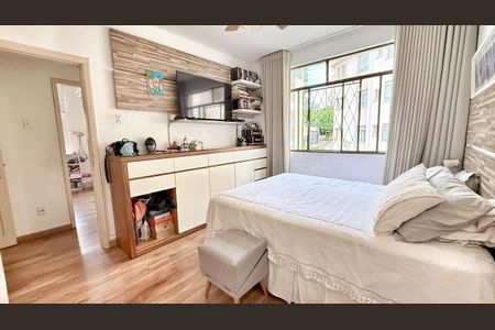 Apartamento à venda com 120m², 3 quartos e 1 vaga