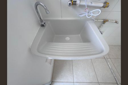 Apartamento para alugar com 52m², 2 quartos e 1 vaga Apartamento para alugar com 52m², 2 quartos e 1 vagaCozinha e Área de Serviço