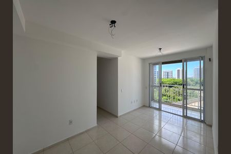 Sala de apartamento para alugar com 2 quartos, 52m² em Barra Olímpica, Rio de Janeiro