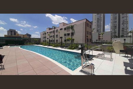 Apartamento à venda com 181m², 4 quartos e 3 vagasÁrea comum - Piscina