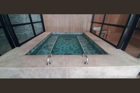 Apartamento à venda com 181m², 4 quartos e 3 vagasJacuzzi