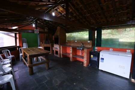 Casa de condomínio para alugar com 150m², 2 quartos e 1 vagaChurrasqueira