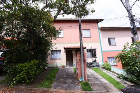 Casa de condomínio para alugar com 150m², 2 quartos e 1 vagaFachada