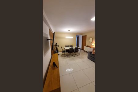 Sala de apartamento para alugar com 3 quartos, 110m² em Recreio dos Bandeirantes, Rio de Janeiro