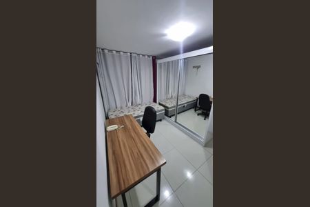Quarto de apartamento para alugar com 3 quartos, 110m² em Recreio dos Bandeirantes, Rio de Janeiro