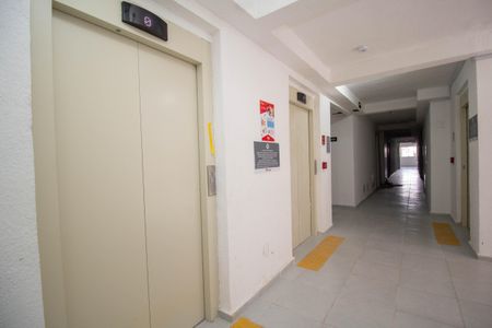 Apartamento para alugar com 33m², 2 quartos e sem vagaHall social