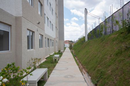 Apartamento para alugar com 33m², 2 quartos e sem vagaÁrea comum