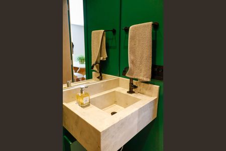 Apartamento à venda com 84m², 2 quartos e 2 vagasLavanderia