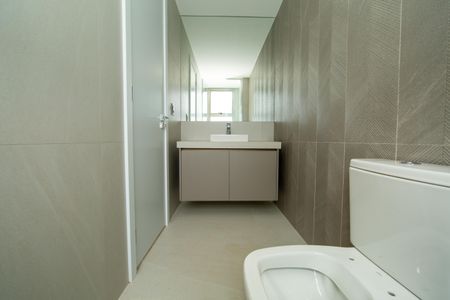 Apartamento à venda com 207m², 4 quartos e 4 vagasBANHEIRO4