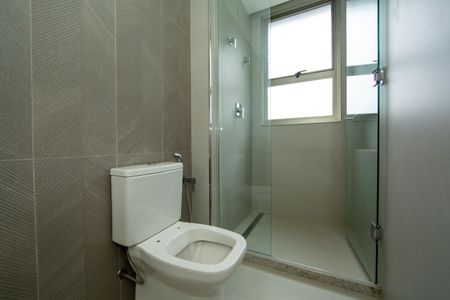 Apartamento à venda com 207m², 4 quartos e 4 vagasBANHEIRO4