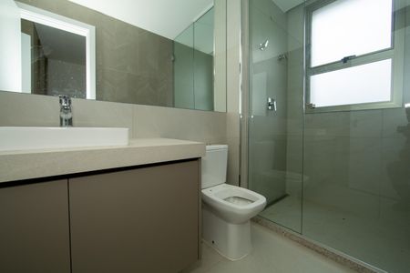 Apartamento à venda com 207m², 4 quartos e 4 vagasBANHEIRO3