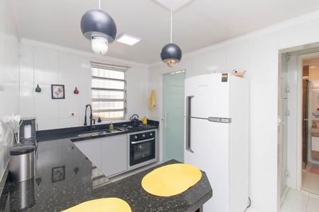 Apartamento à venda com 54m², 2 quartos e 1 vaga Apartamento à venda com 54m², 2 quartos e 1 vagaCozinha