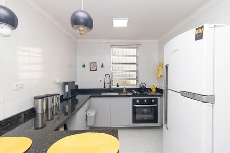 Apartamento à venda com 54m², 2 quartos e 1 vaga Apartamento à venda com 54m², 2 quartos e 1 vagaCozinha