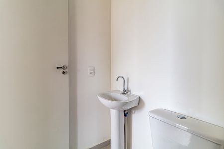 Apartamento para alugar com 38m², 2 quartos e sem vagaBanheiro