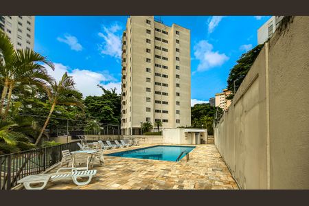 Apartamento à venda com 69m², 3 quartos e 1 vagaÁrea comum - Piscina