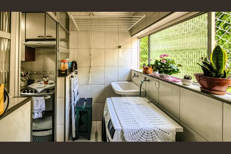 Apartamento à venda com 69m², 3 quartos e 1 vagaÁrea de Serviço